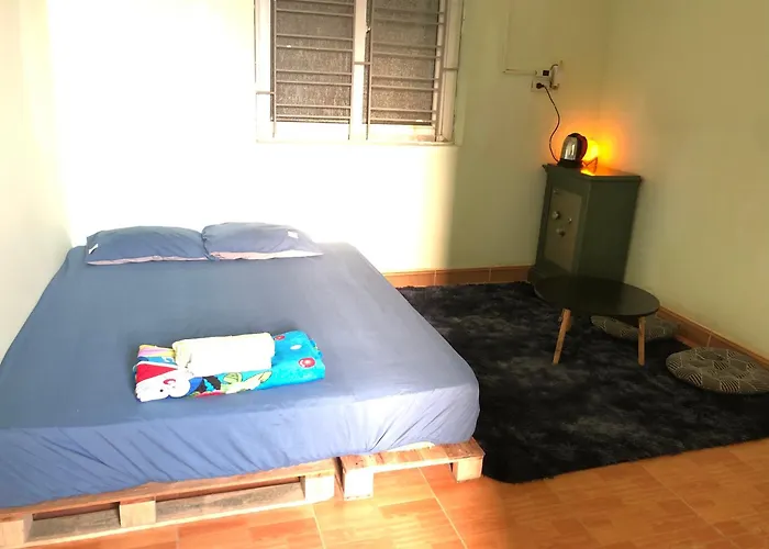 Bee Hostal *