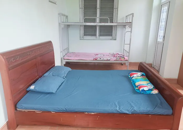 Bee Hostal Ha Long